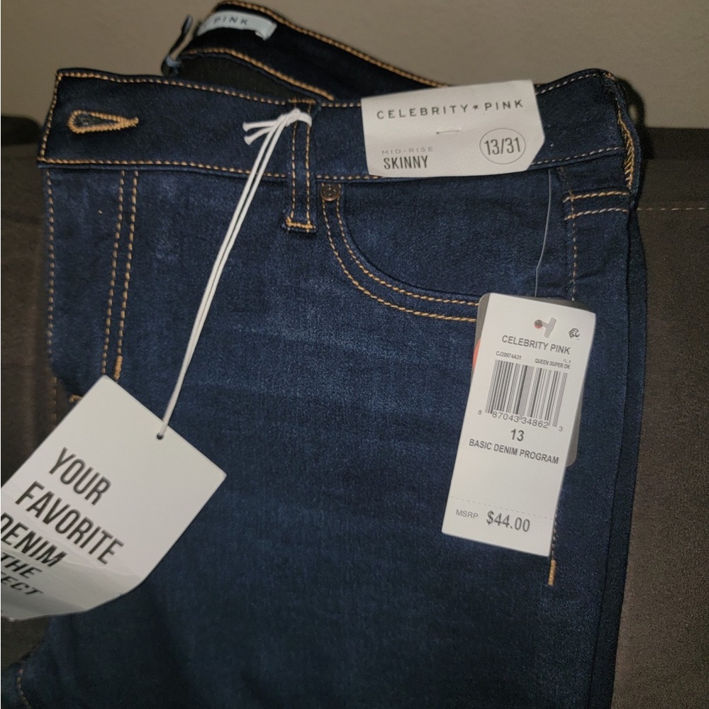 New With Tags! Skinny mid rise. Size 31/13